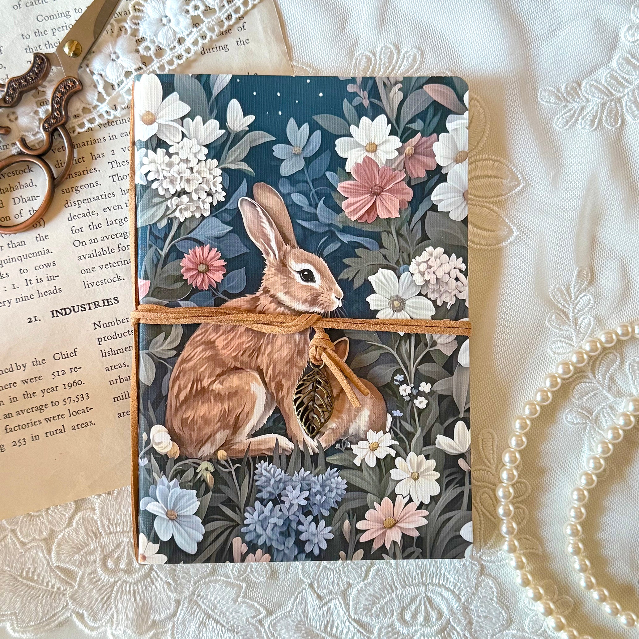 Journaling Notebook〈Rabbit〉 | My Sis Lily